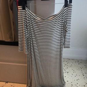 Old Navy black and white dress